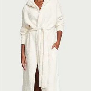 Victoria's Secret Cream Hooded Robe